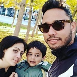 Meet your Posher, Raydel